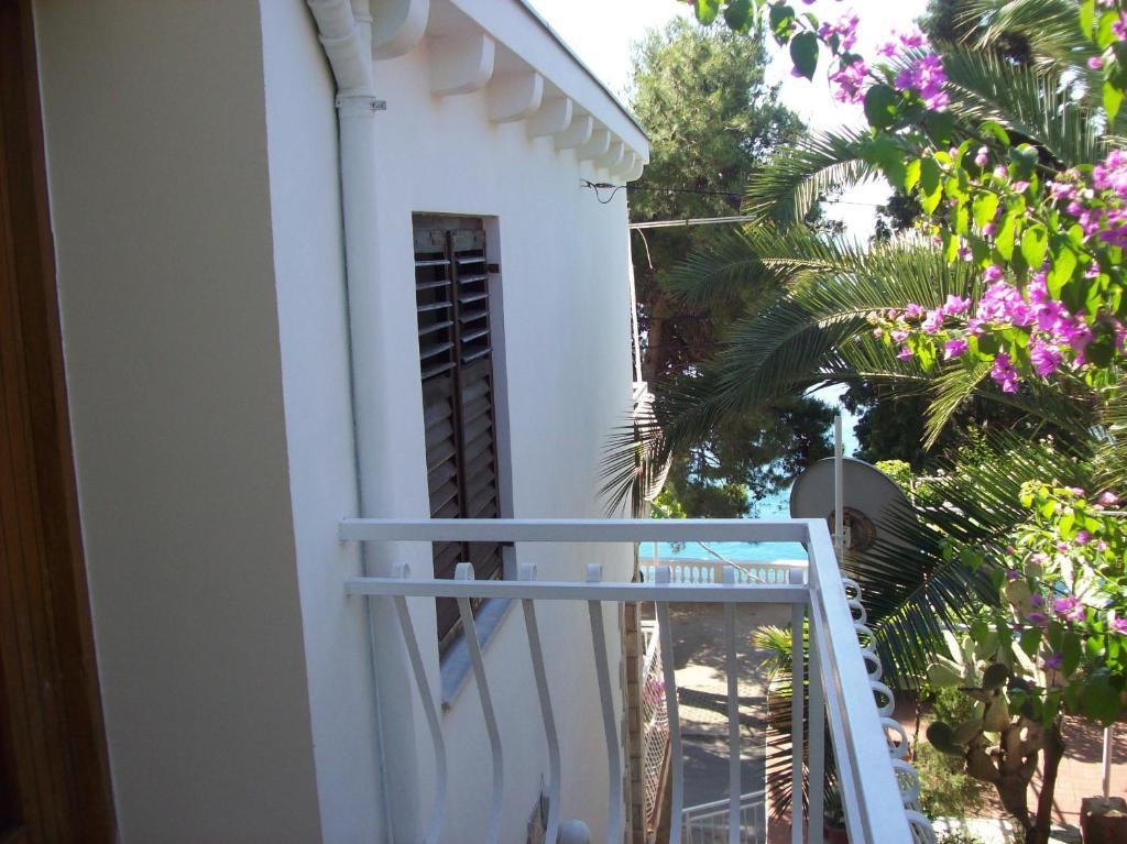 Captain'S Villa Molunat Bilik gambar
